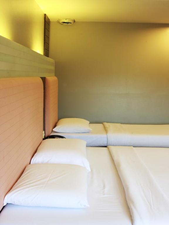 Pradipat Hotel Bangkok Kültér fotó